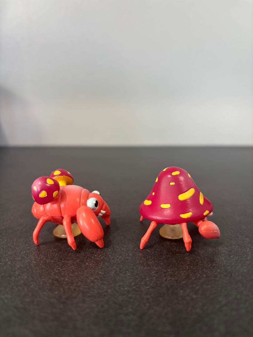 レア✴︎希少美品パラス、パラセクト】モンコレ　初期　フィギュア　進化