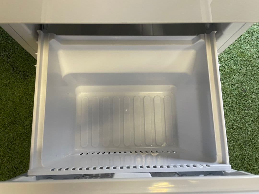 【全国送料無料】冷蔵庫 SHARP 2018年 137L SJ-GD14D-W