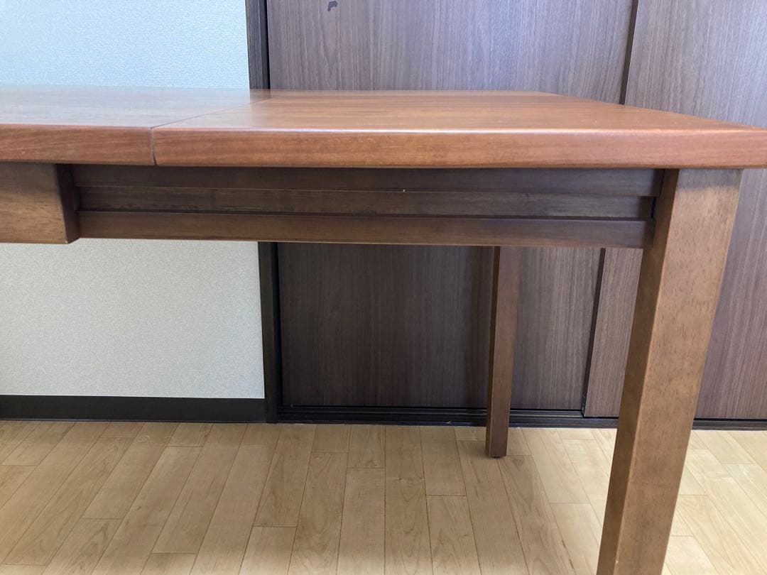 ウォールナット伸長式テーブル