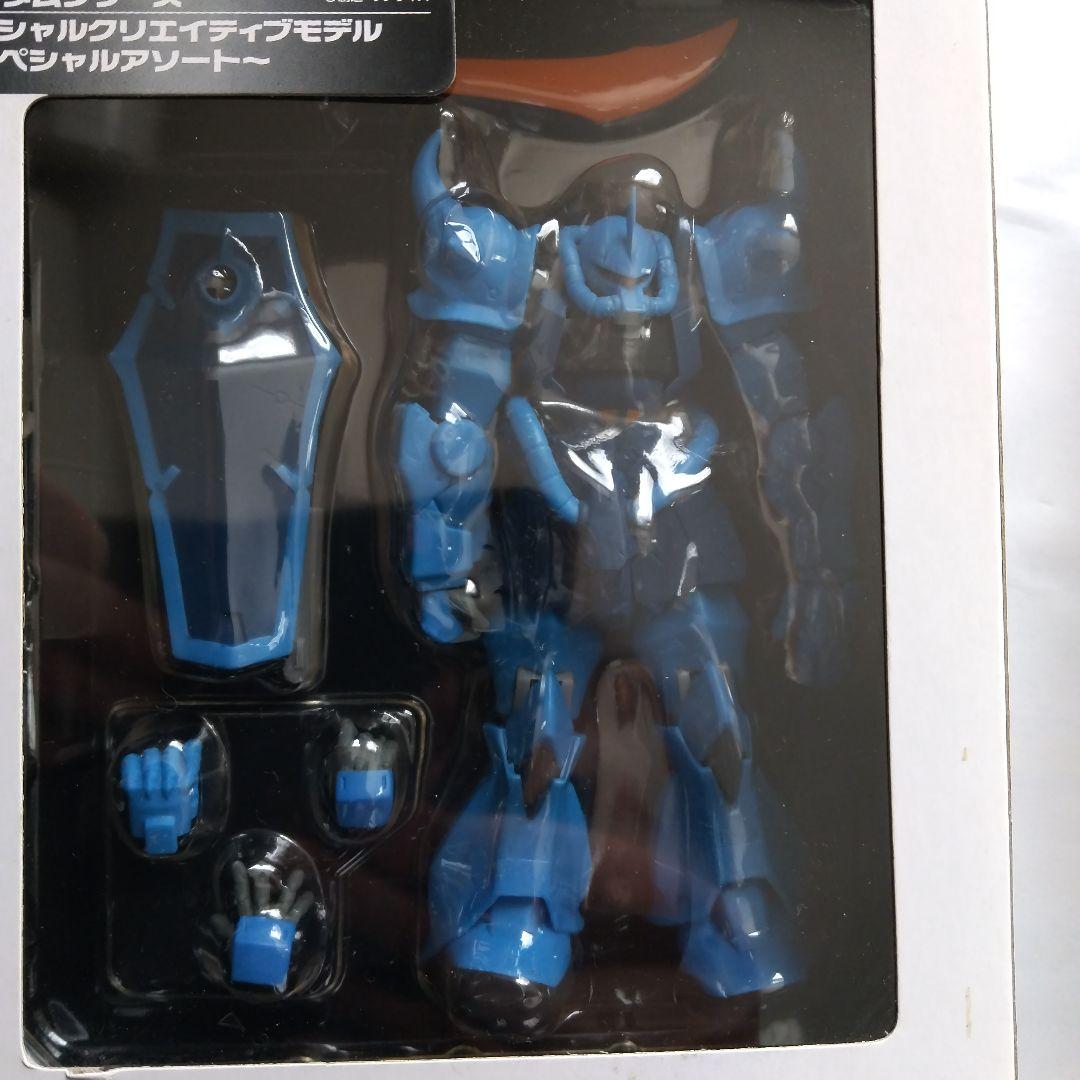 激レア 未開封 s.c.m.Ex ザクII ウインターカラ―とグフ2個セット