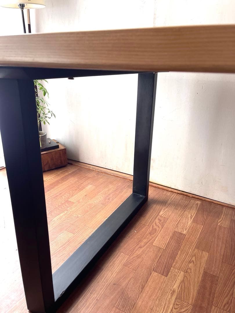 ダイニングテーブル VTG Dining Table