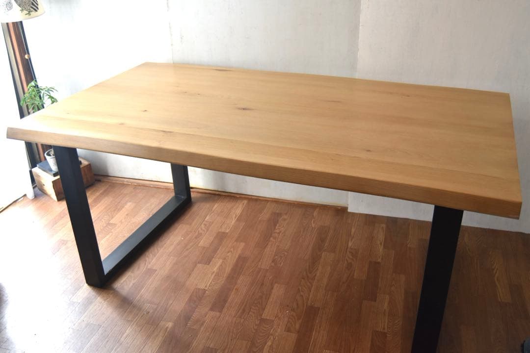 ダイニングテーブル VTG Dining Table