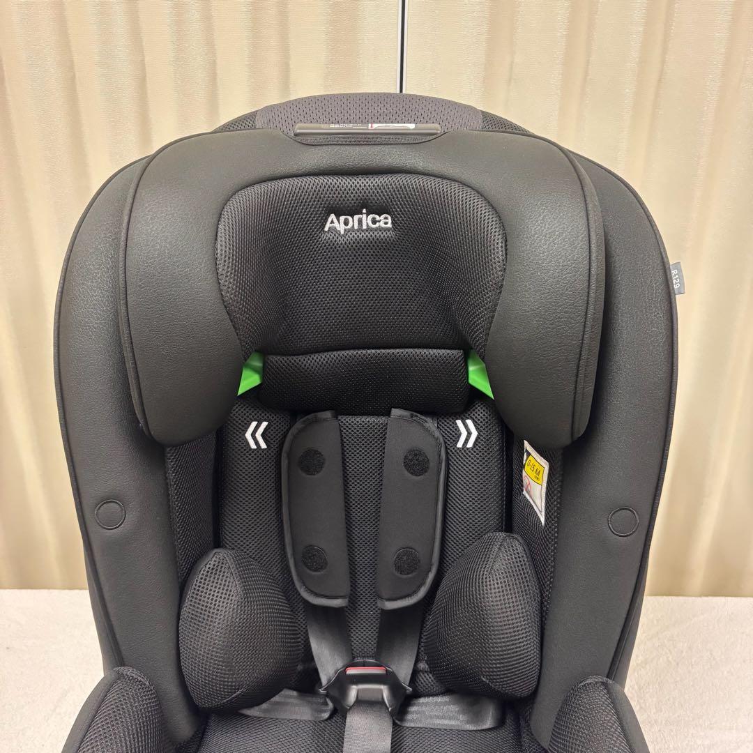 クリーニング済 美品 アップリカ フォームフィット ISOFIX ブラック