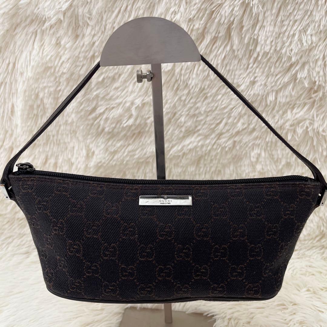 GUCCI GGキャンバス アクセサリーポーチ ミニバッグ - メルカリ