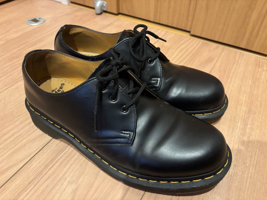 美品 値下げ ドクターマーチン 3ホール 黒 28cm