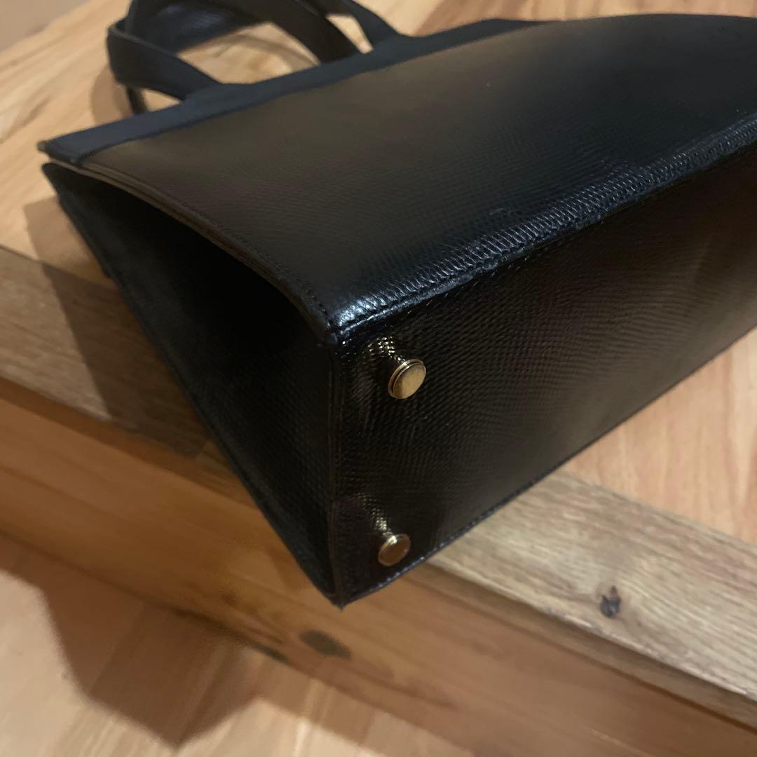 フェラガモ Salvatore Ferragamo ヴァラ 2WAYハンドバッグ