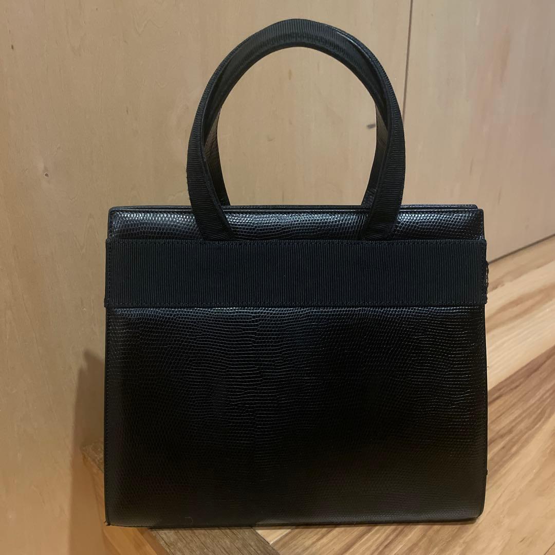 フェラガモ Salvatore Ferragamo ヴァラ 2WAYハンドバッグ