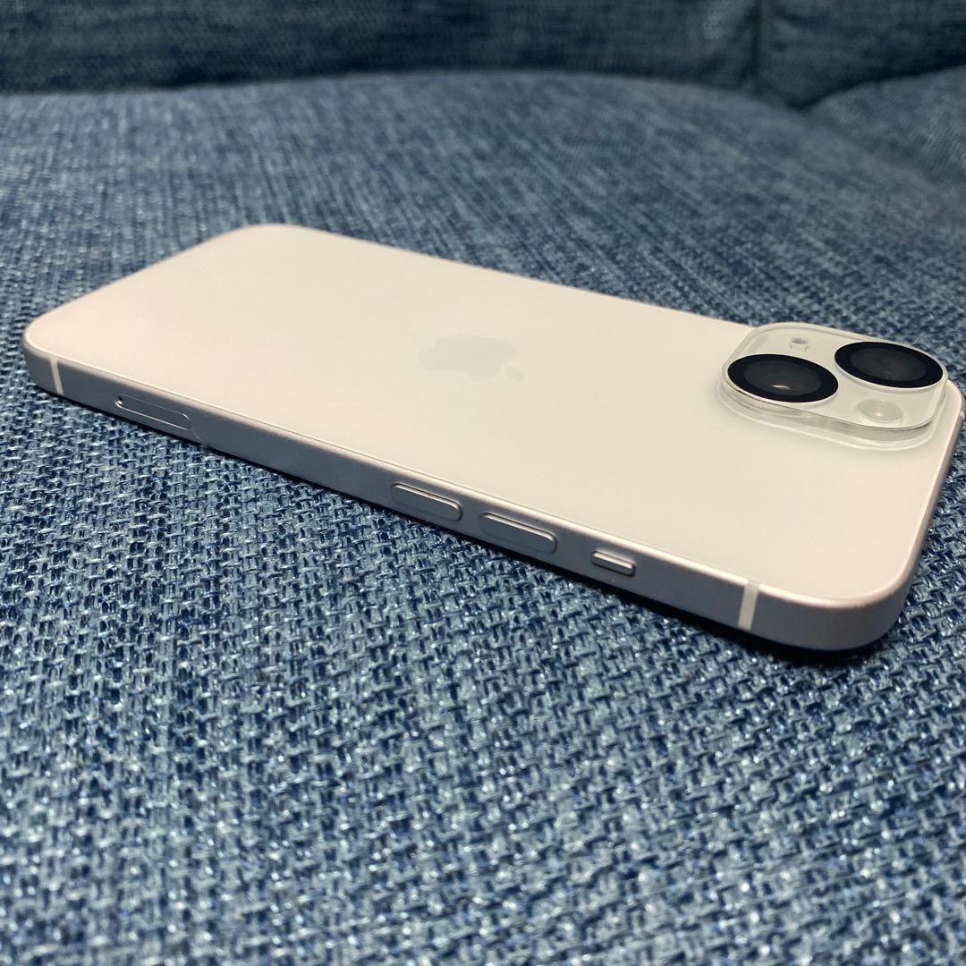 iPhone15 256 / ホワイト/ インカメ不良　Face ID使えます