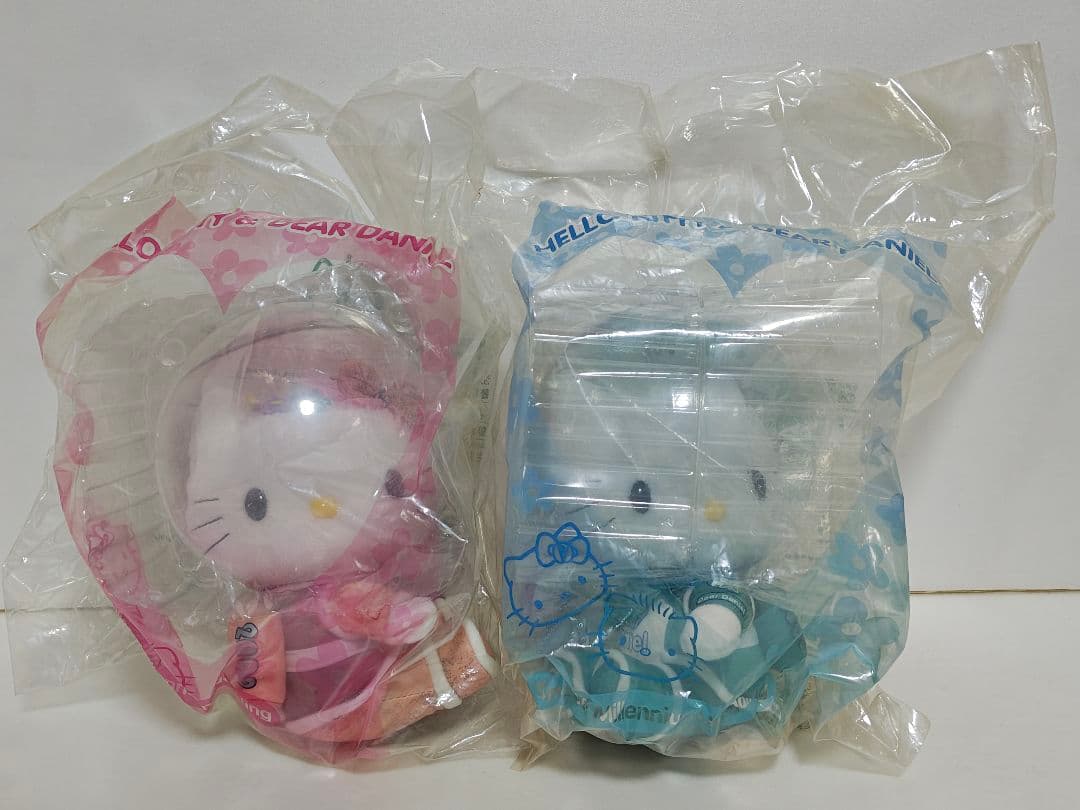 2000年品 完全未開封キティ＆ダニエル マクドナルド限定 4ペア