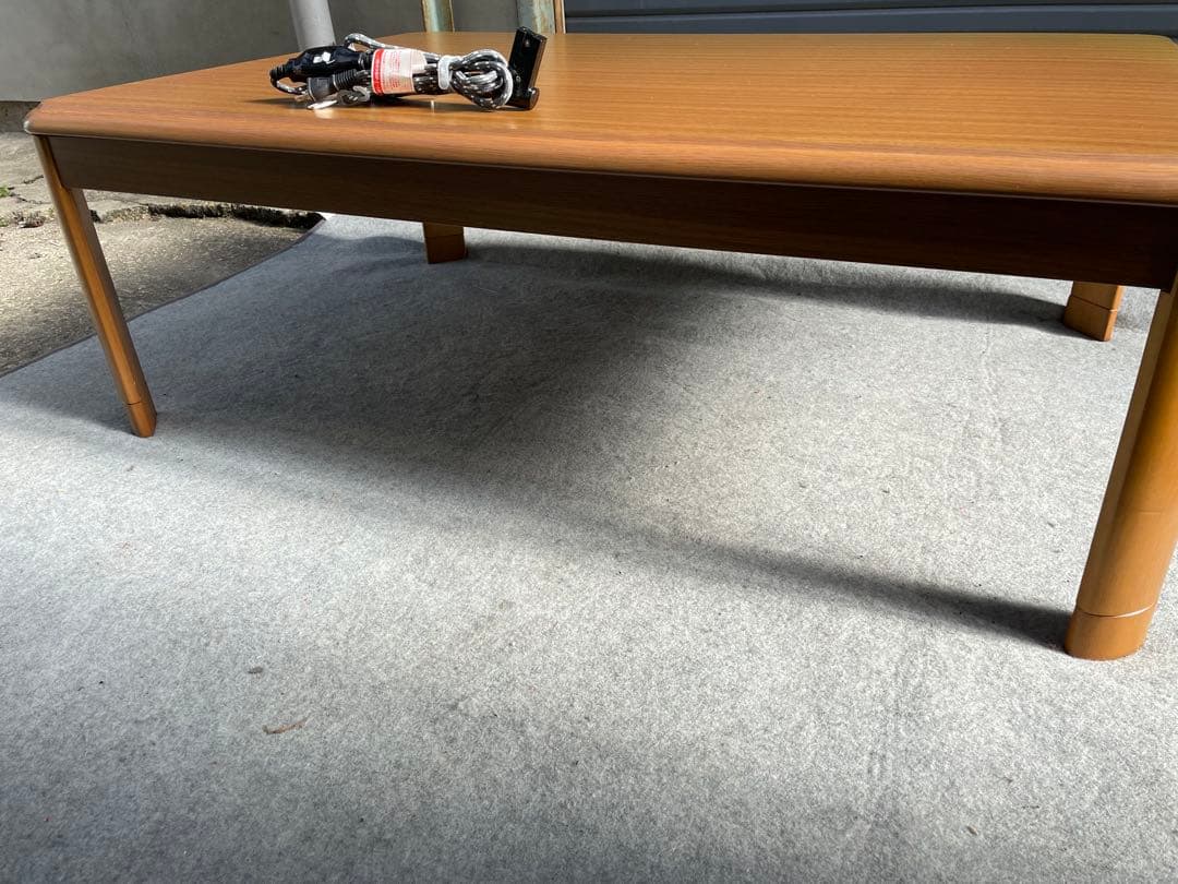 割と綺麗 華芝ジャパン 家具調こたつ IK-1220