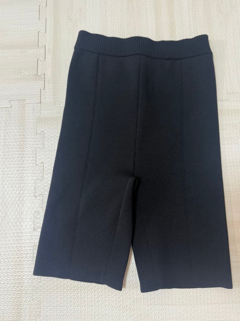 nala ハーフレギンス