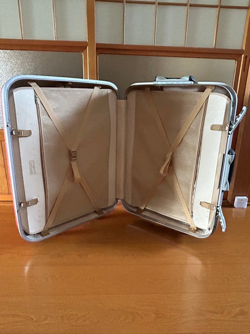 eastpak FEK73F-59P キャリーバック 未使用 EASTPAK（スーツケース