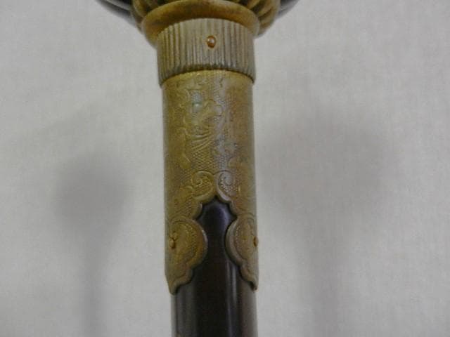 木地黒漆塗金蒔絵菊型燭台一対」（江戸末期～明治のアンティーク