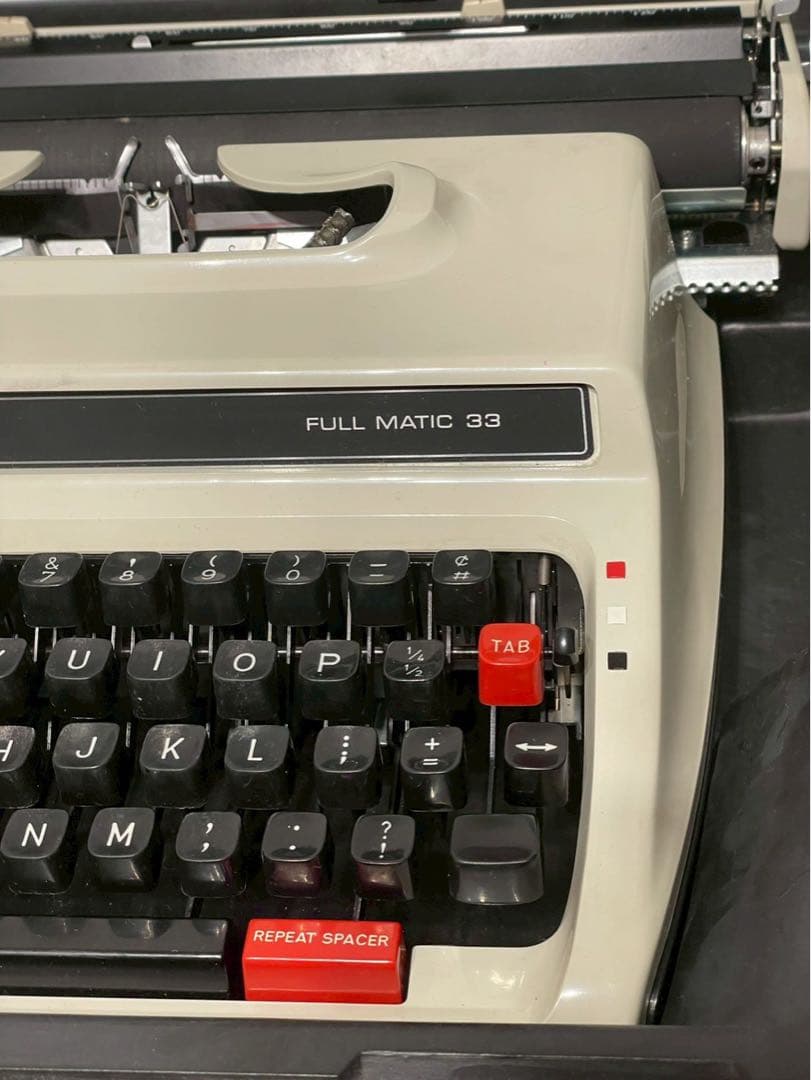 Brother FULL MATIC 33 タイプライター ハードケース付 - メルカリ