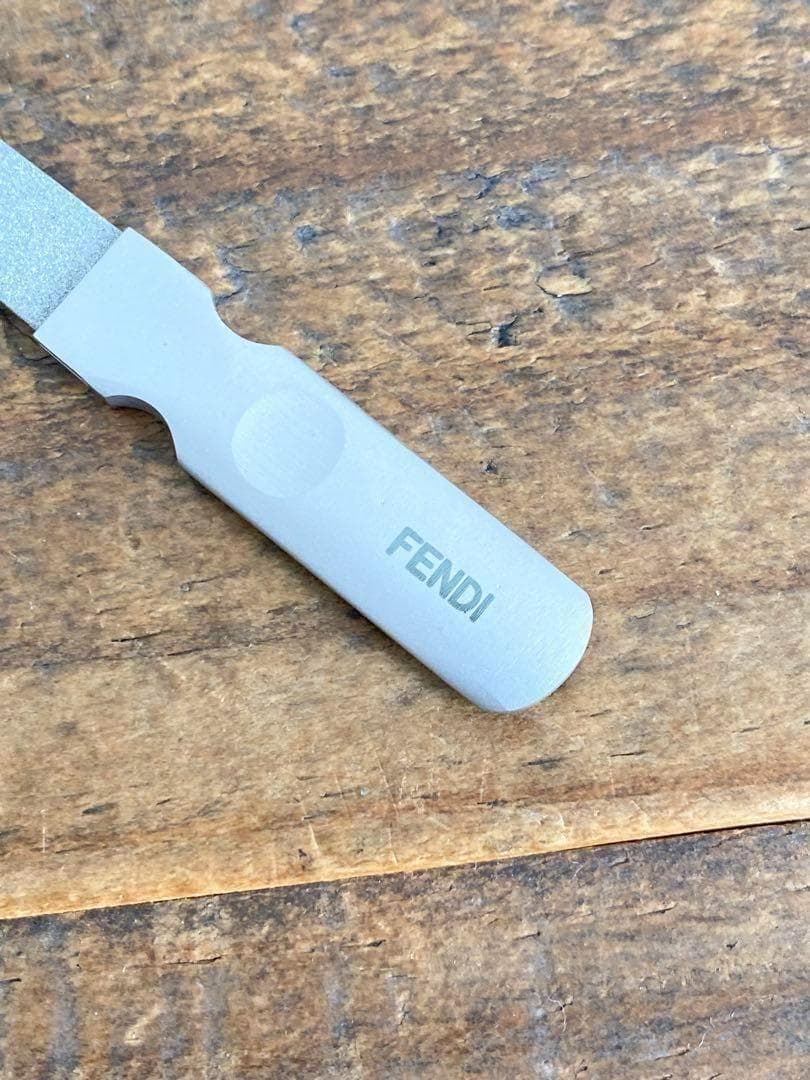 FENDI フェンディ グルーミング ネイルケアセット レザーケース付き 爪