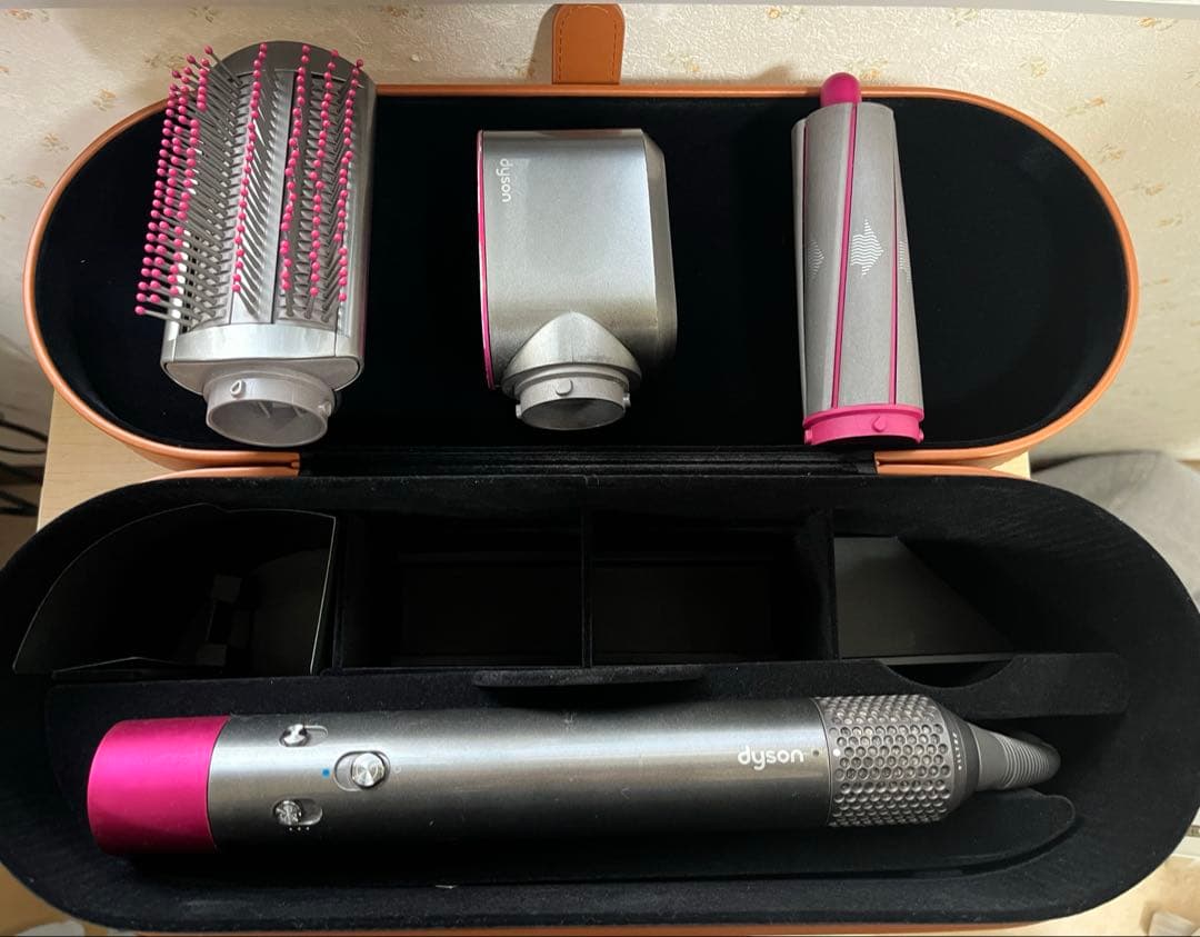 ダイソン　エアラップ　ドライヤー