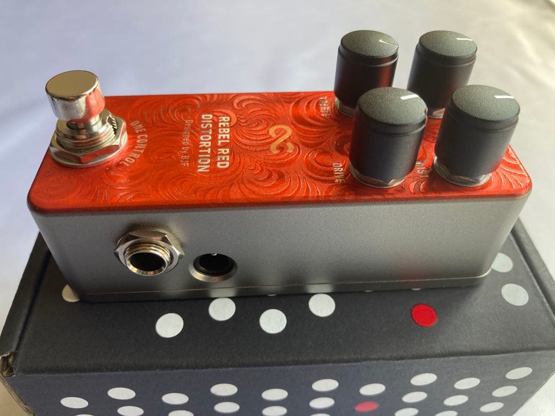 ギター One Control Rebel Red Distortion 4K