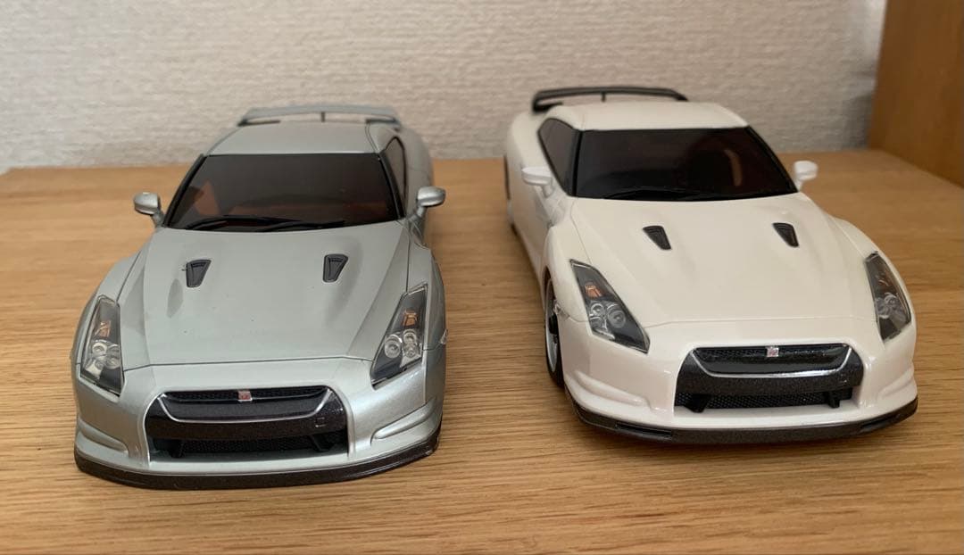 ミニッツ 京商　GT–R ボディー2台