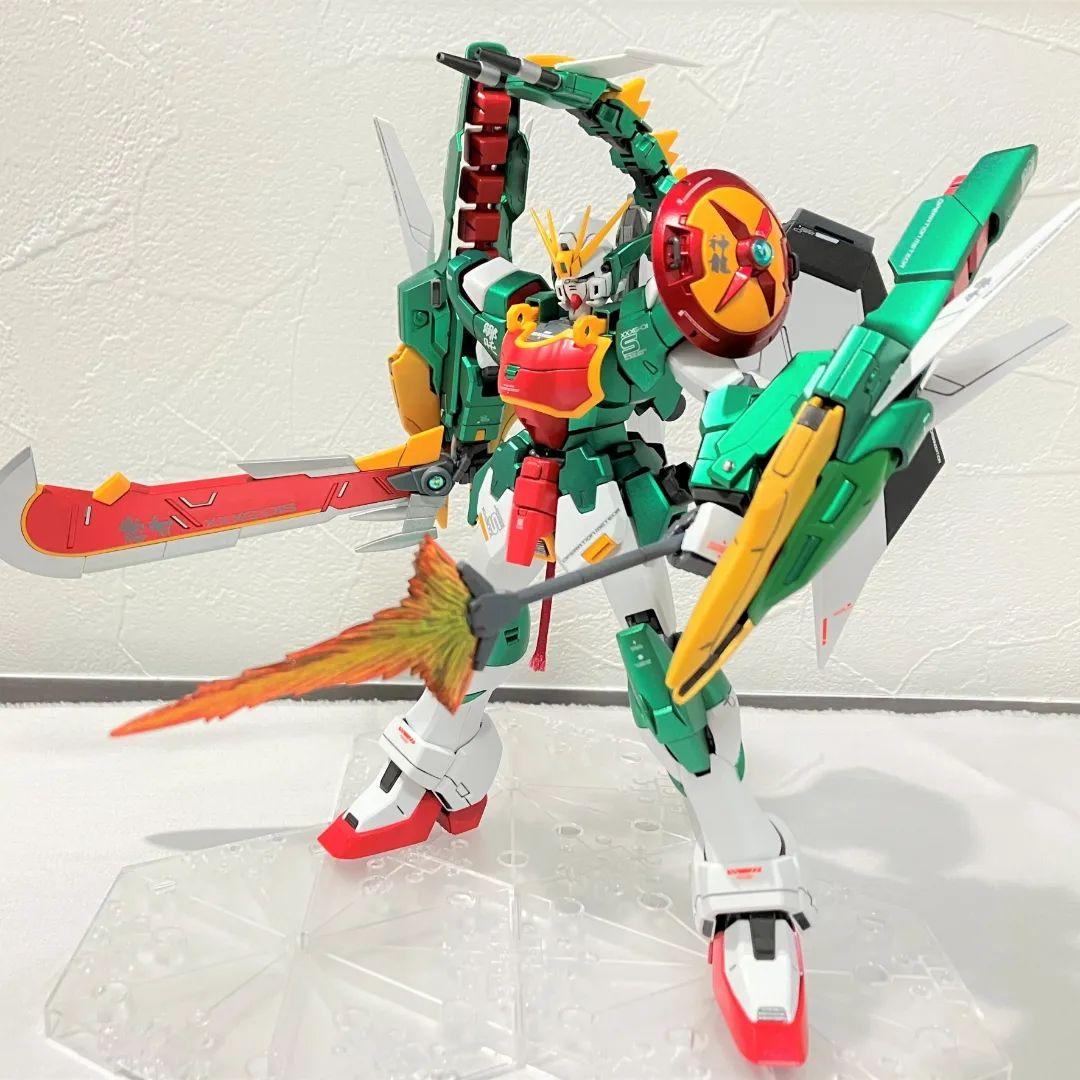 完成品MG アルトロンガンダムEW フル装備ver