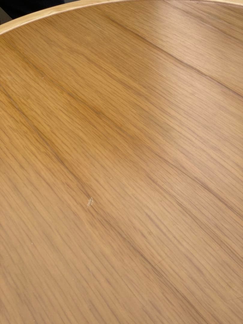 IDC大塚家具　秋田木工　ラウンド　カフェテーブル　ダイニングテーブル　曲木