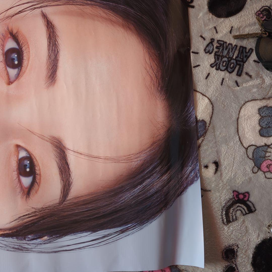 d program 広瀬すずポスター