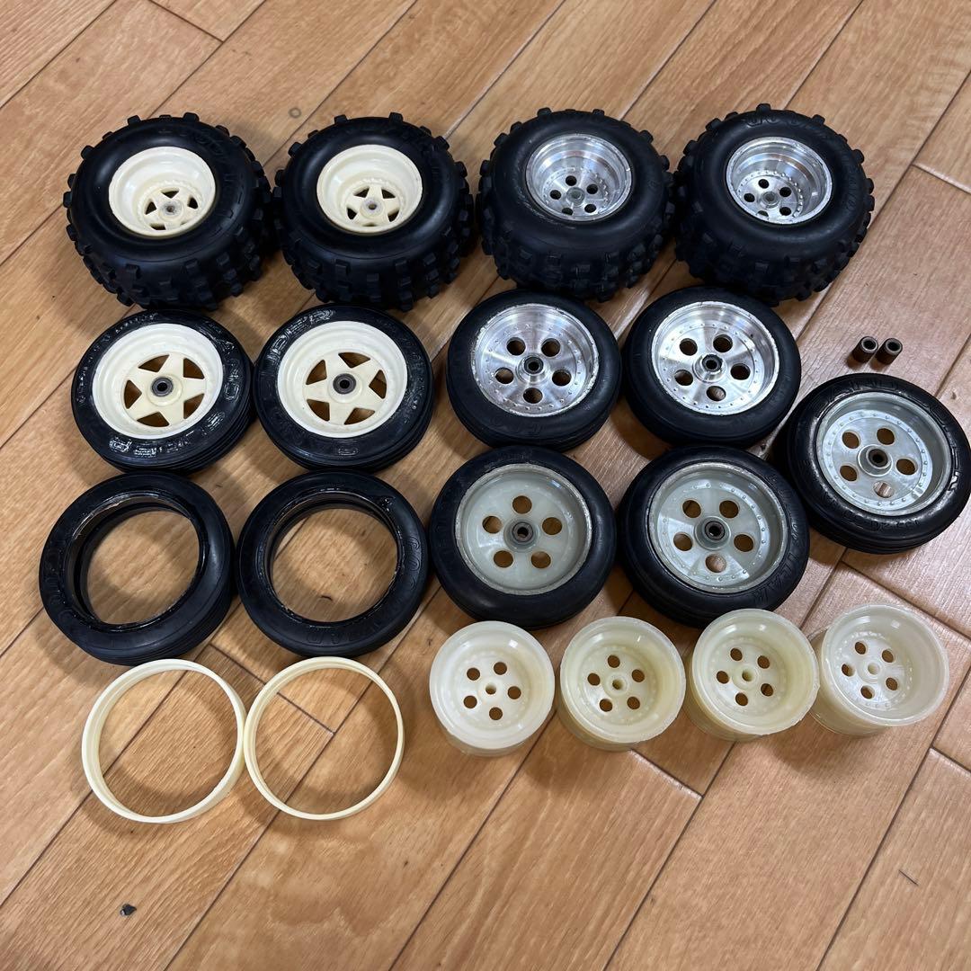 京商 スコーピオン トマホーク 当時物 ジャンクタイヤホイール - メルカリ