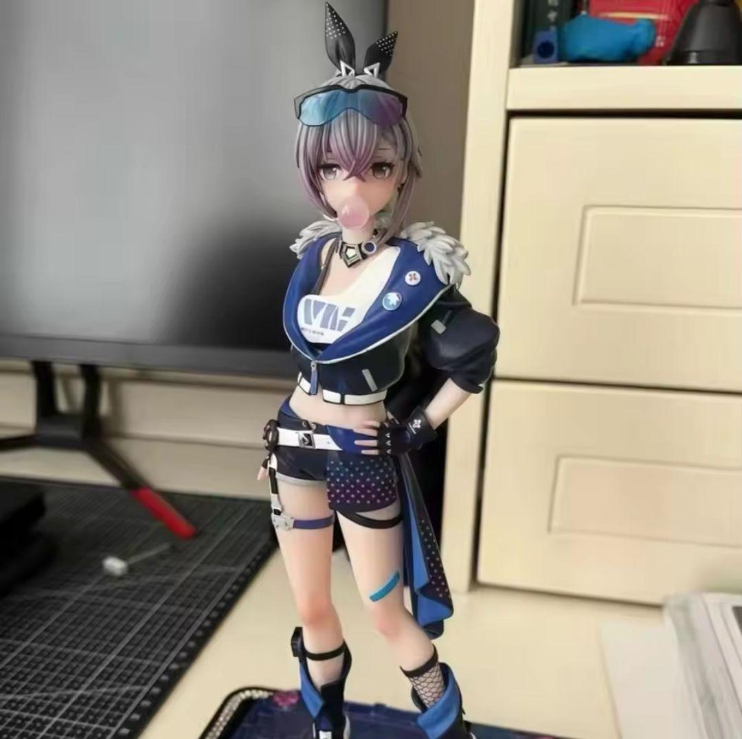 崩壊スターレイル　銀狼　フィギュア