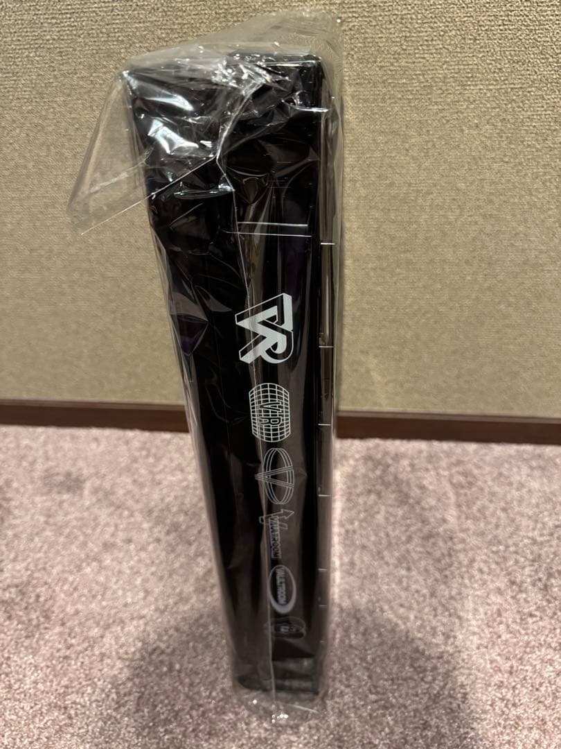 VAULTROOM CONTAINER / BLK