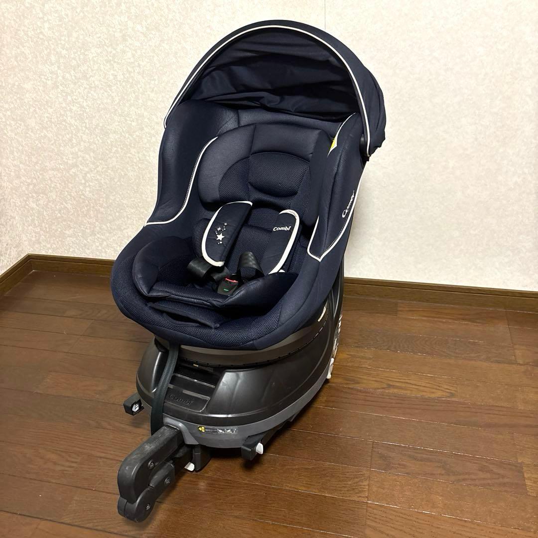 【良品】Combi クルムーヴ ISOFIX シンプライト 新生児OK
