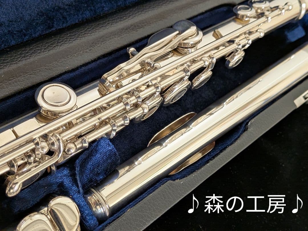 商談中【只今SALE中 ・・】ヤマハフルート YFL211SⅡ Eメカ