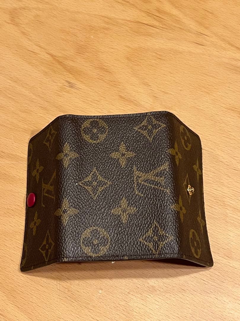 Louis Vuitton ダークブラウン キーケース