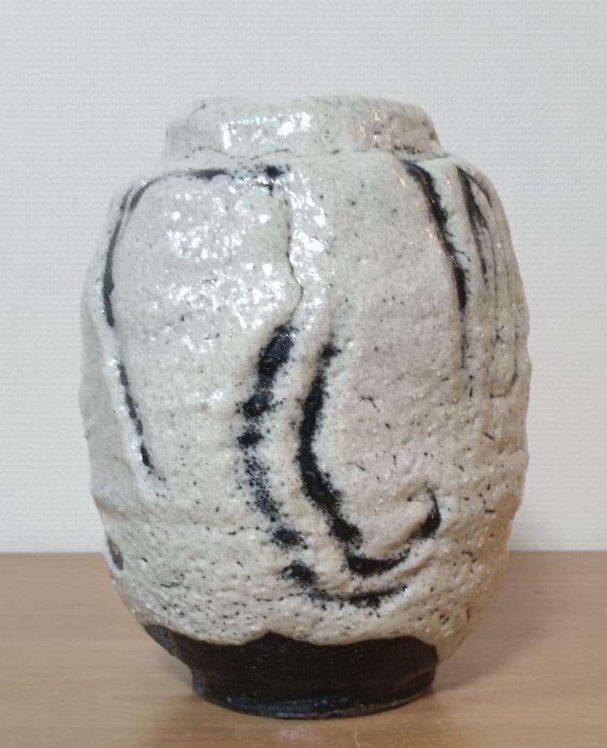 人間国宝　清水卯一作　蓬莱掛分白流花入　最上位作　花入