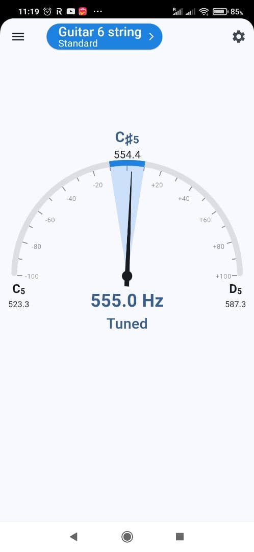 イタリア製の8弦マンドリン