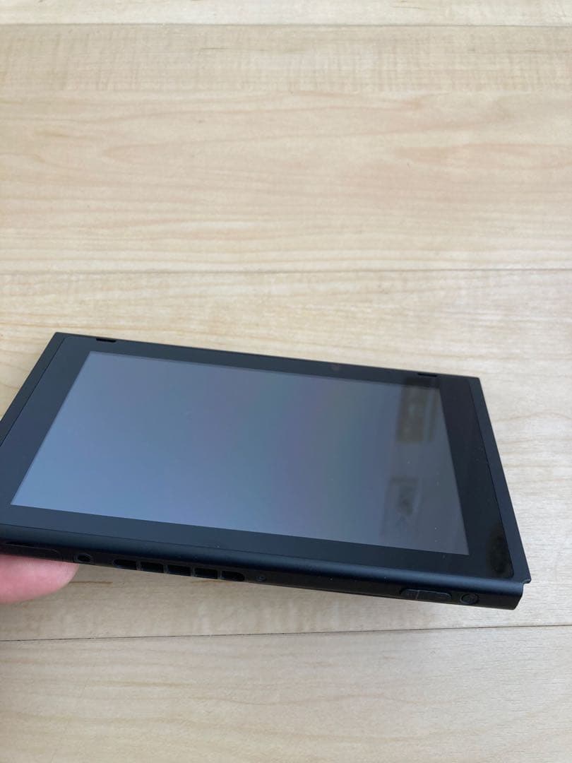 【液晶極美品】Nintendo Switch 本体 赤/青 Joy-Con付き