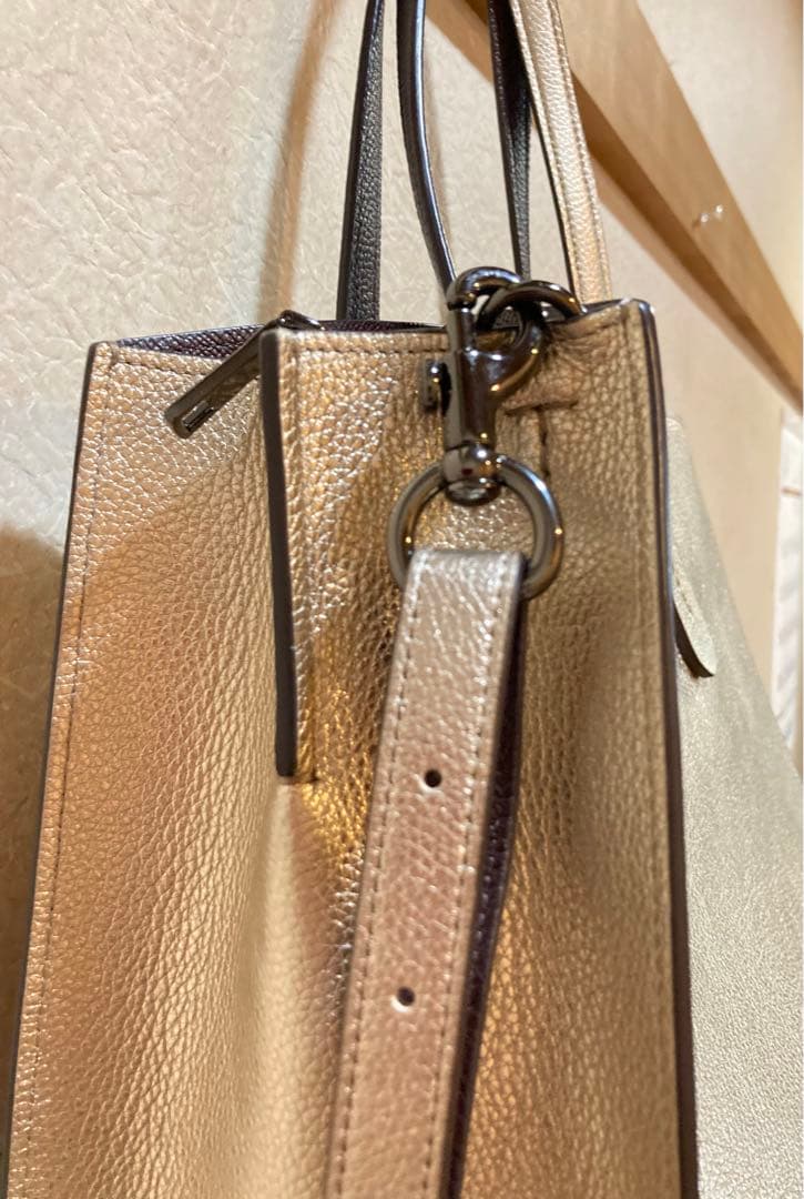 coach コーチ　2wayショルダーバッグ　レザー　ハンドバッグ　ゴールド