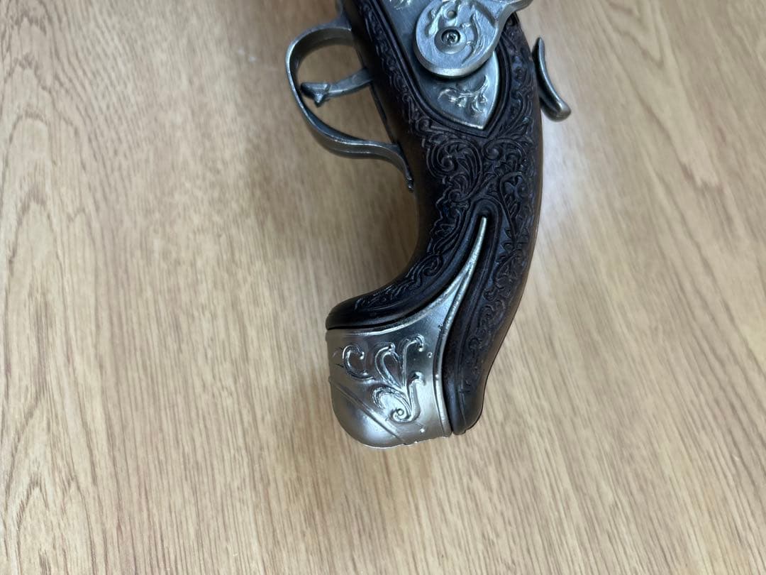 ディズニー】モデルガン フリントロック式ピストル GONHER社製