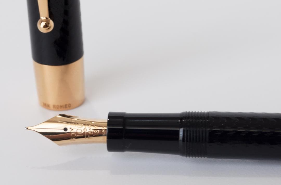 銀座 伊東屋 100周年 Romeo 万年筆 M 新品 - メルカリ