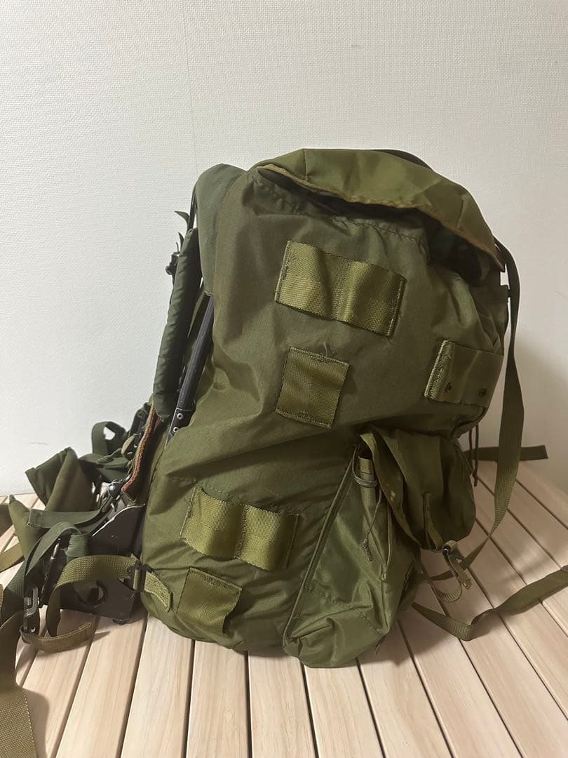 米軍実物 80年代 アリスパック ラージサイズ フレーム付 ＋水筒 カバー