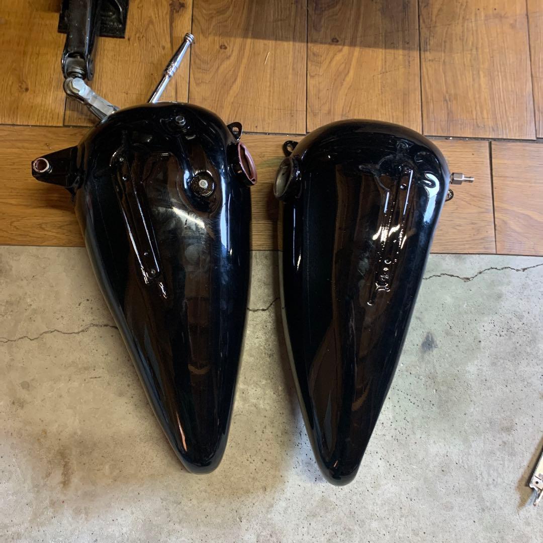 パンヘッド純正オプションハンドシフトタンク1961〜1962 エンブレム付き