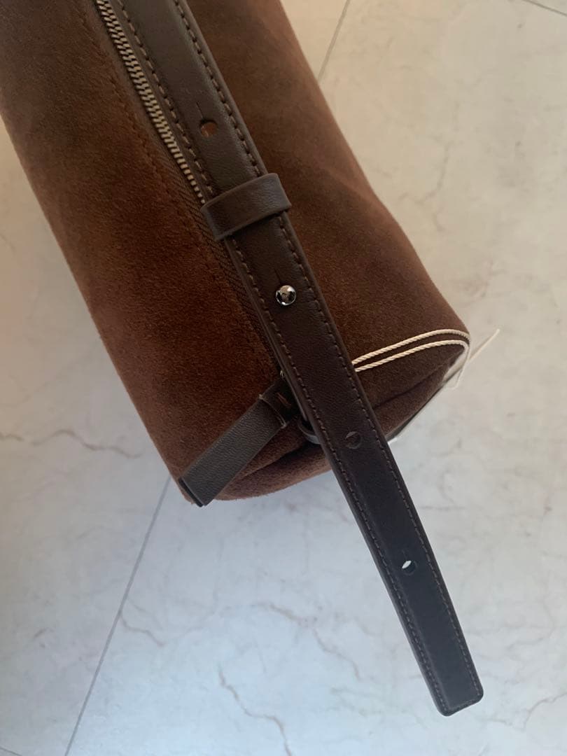 韓国発⭐︎FACADEPATTERN ボックスバッグ本革　スエード　ブラウン