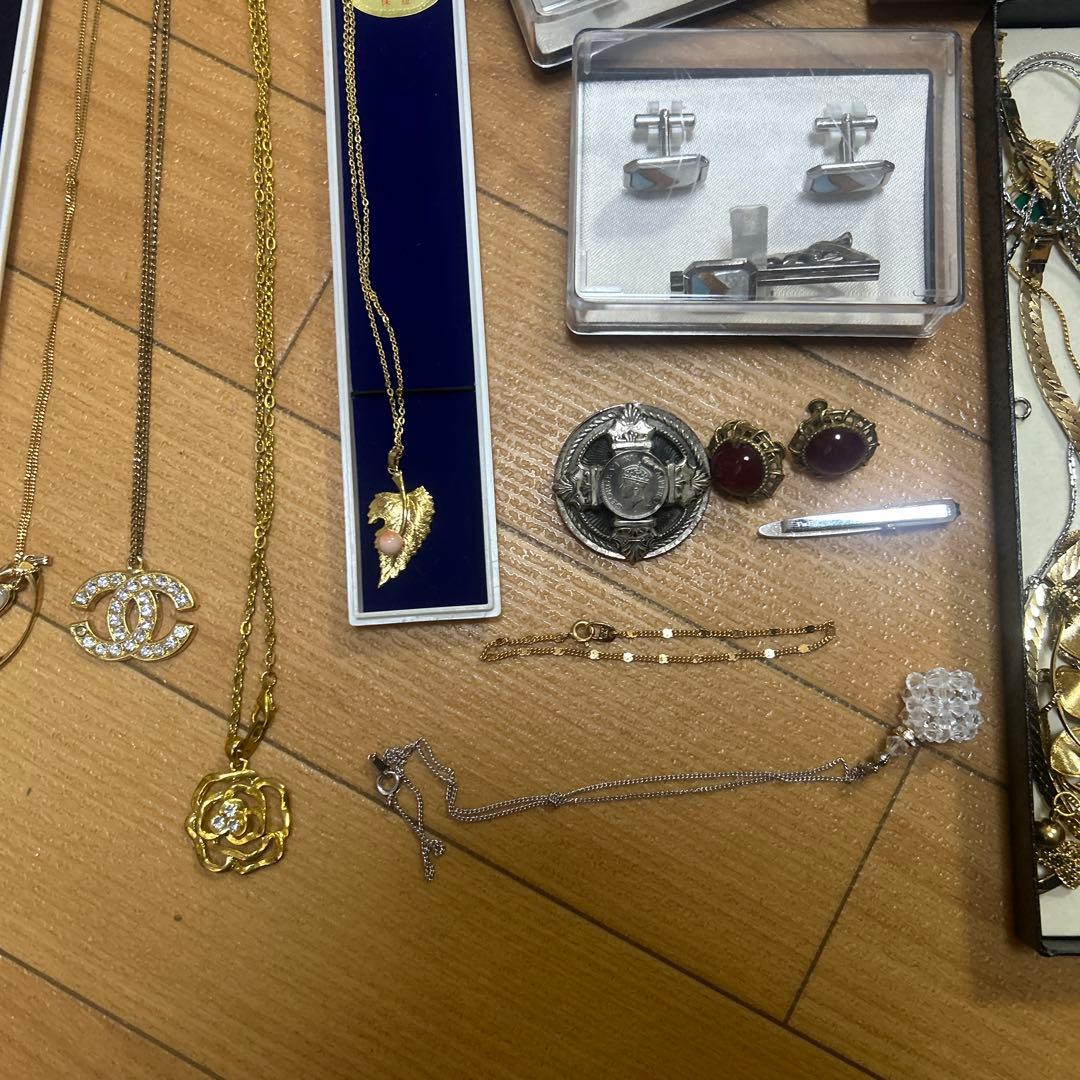 マ*ロ様 遺品整理ジュエリーセット 多様なデザイン