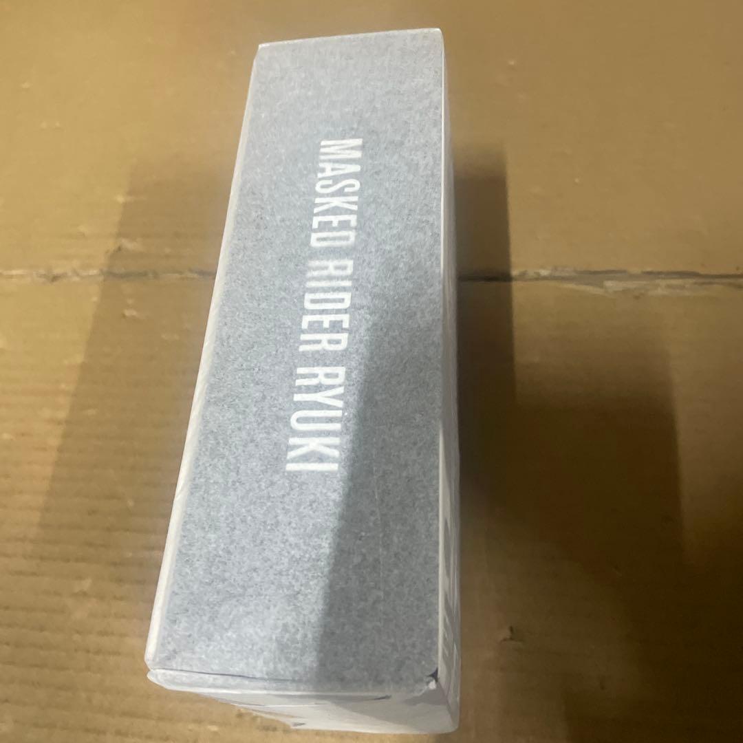 真骨彫製法　S.H.Figuarts 仮面ライダー龍騎