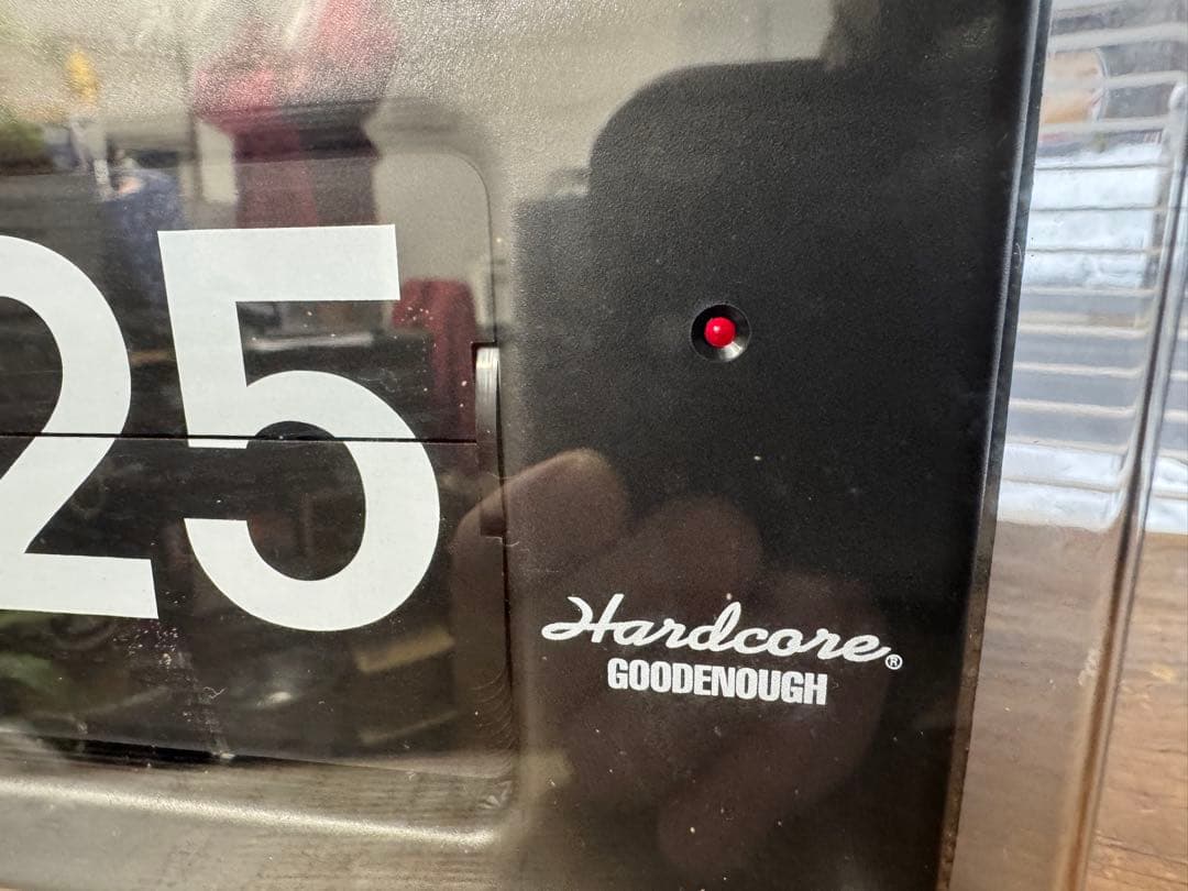 goodenough グッドイナフ ハードコア ダブルネーム置き時計