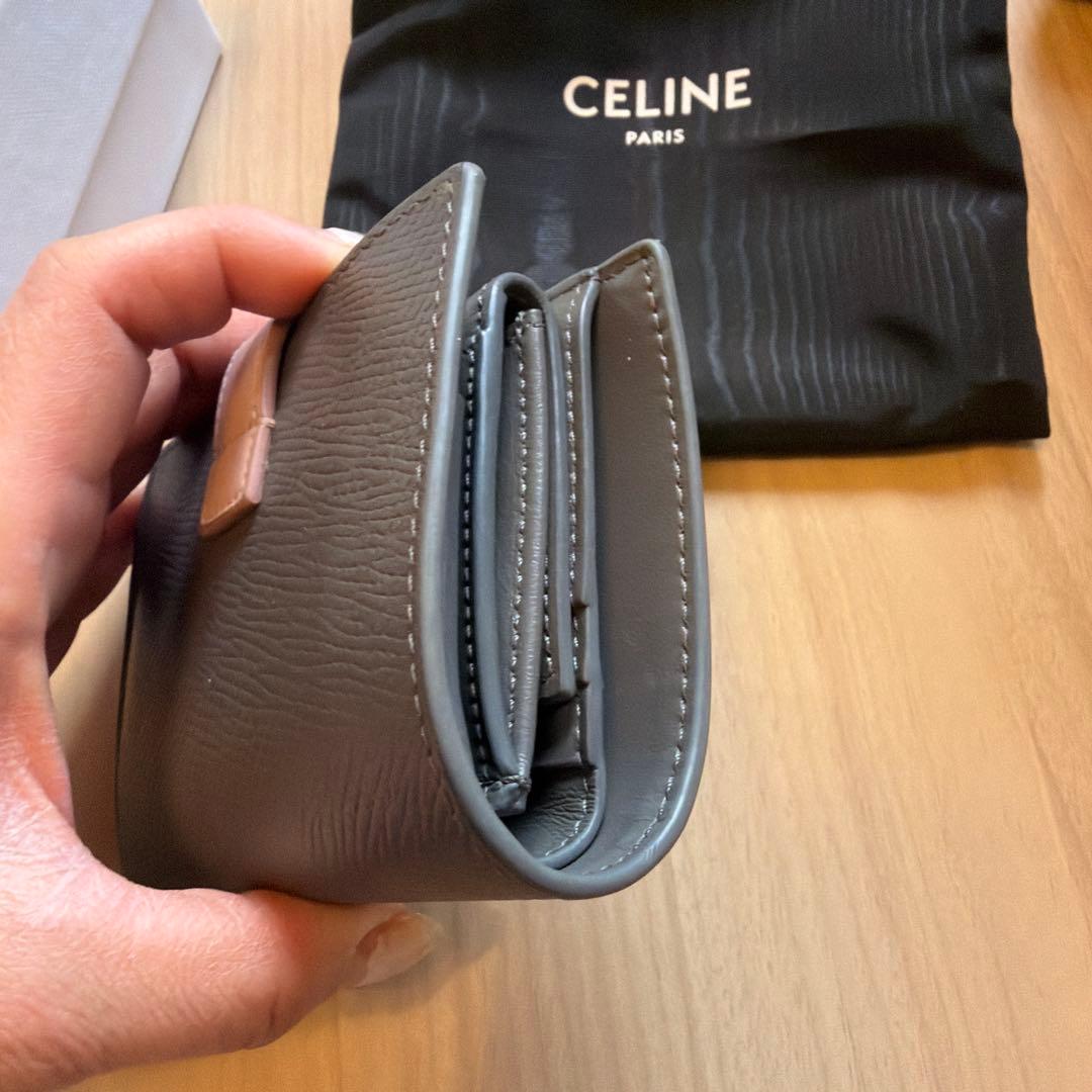 CELINE グレー 二つ折り財布 箱・保護袋付き