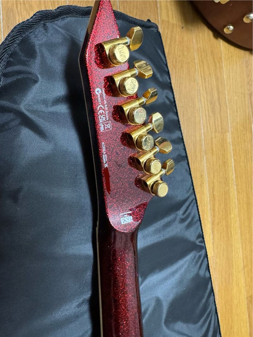 ギター ESP LTD KH-V Kirk Hammett