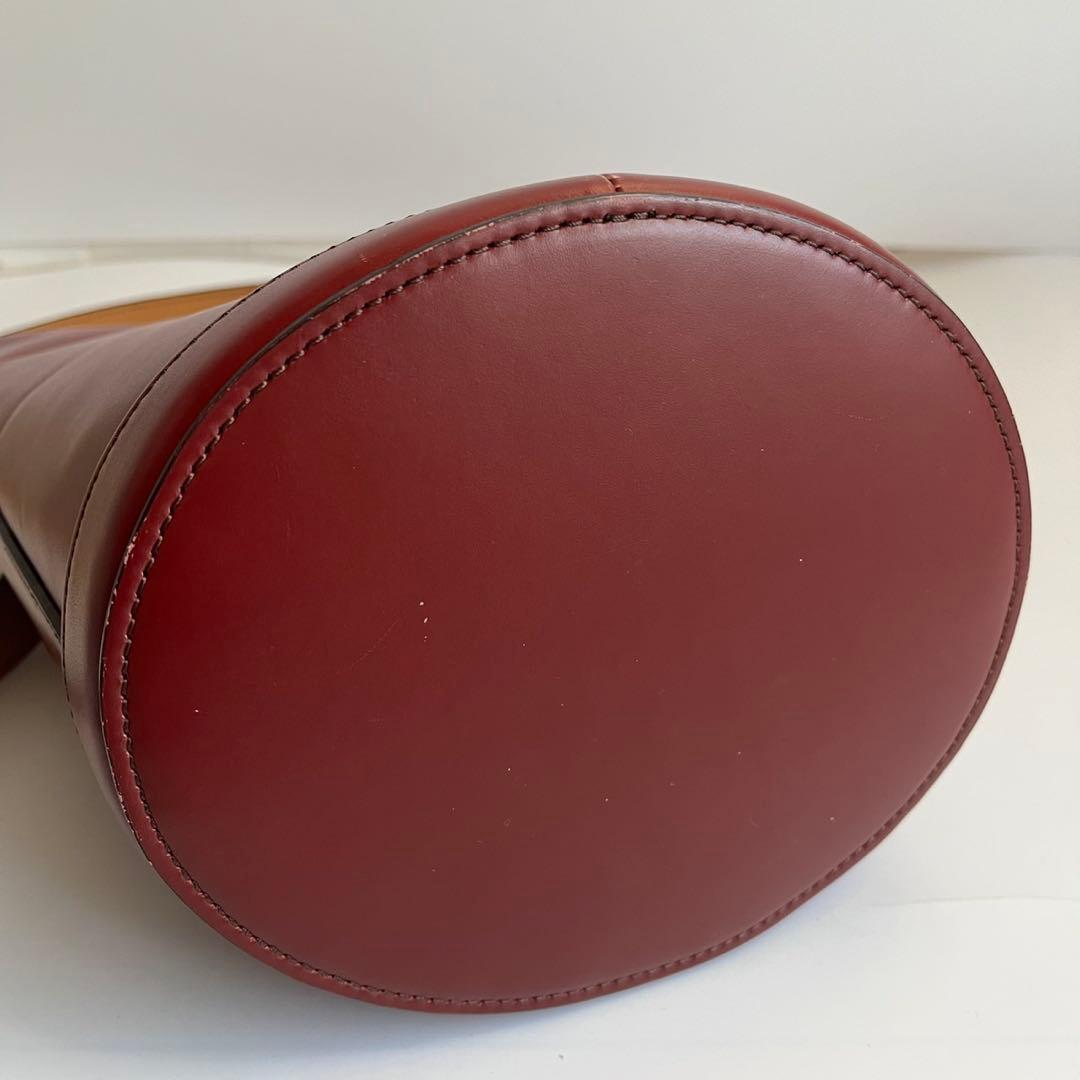 極美品✨　MARNI マルニ　ショルダーバッグ　バケツバッグ　レザー　赤系