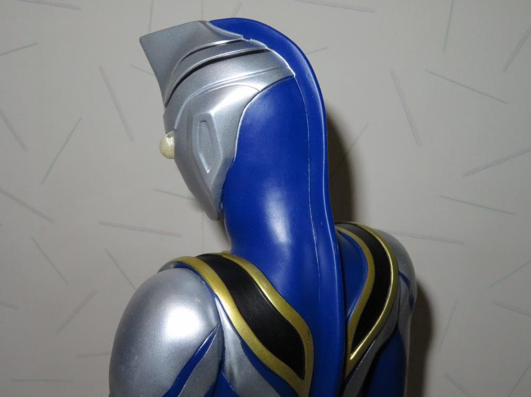 ウルトラマンアグル（Ｖ２）フィギュア　京本コレクション