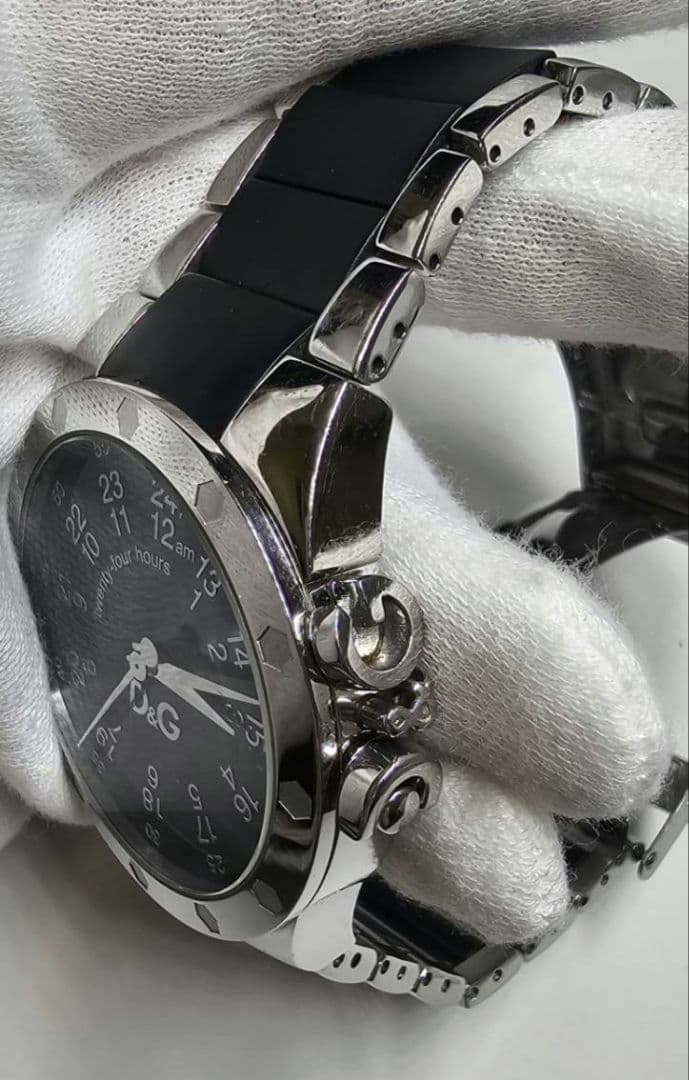 G*n様 D&G　ドルチェ&ガッバーナ　ブラック　アナログ腕時計　24時間表示