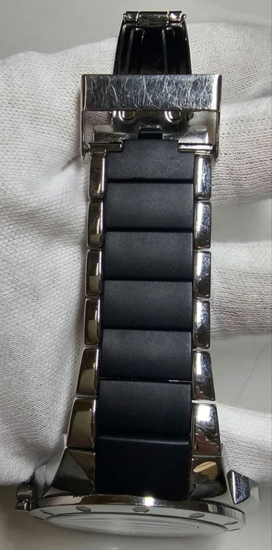 G*n様 D&G　ドルチェ&ガッバーナ　ブラック　アナログ腕時計　24時間表示