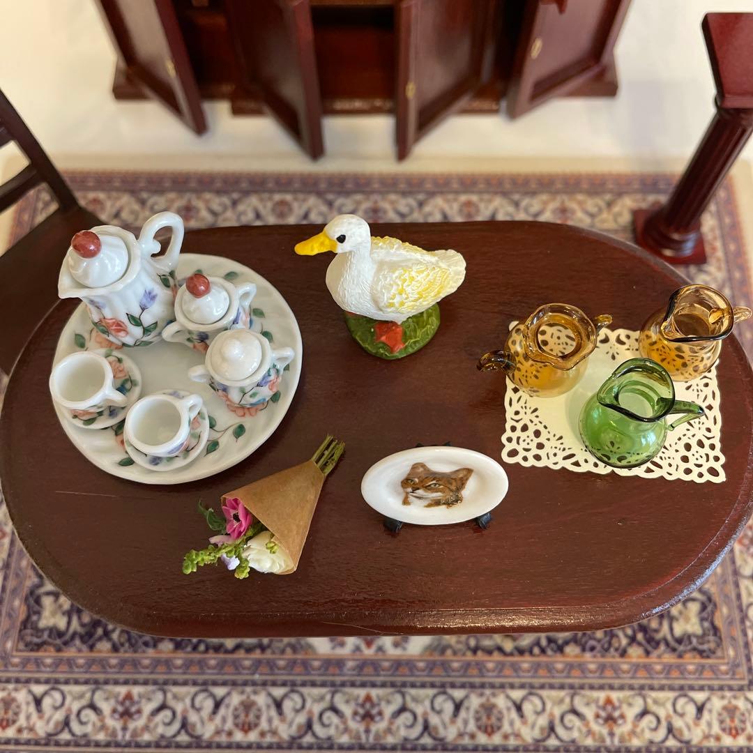 1/12ドールハウス ミニチュア○雑貨屋 アンティーク家具 リビング